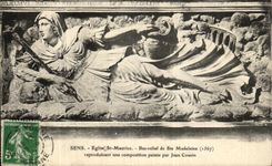 CPA Sens Eglise St maurice Bas Relief de Ste Madeleine reproduisant une composition peinte par Jean Cousin