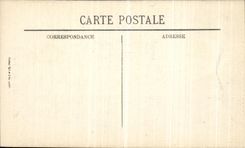 CPA Sens La Cathedrale Jean du Cognot Tete placee sur la premiere colonne a l entree de gauche 