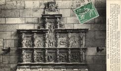 CPA Sens le retable de la chapelle Sainte Appolline