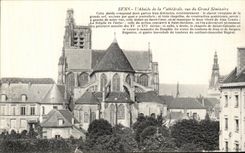 CPA Sens L abside de la cathedrale vue du grand seminaire