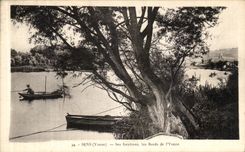 CPA Sens Yonne Ses Environs Les bords de l Yonne Pecheur