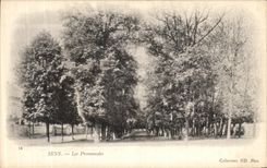 CPA Sens Les Promenades