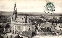 CPA Sens Vue sur le Quartier de Madagascar et l hotel de ville