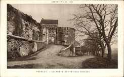 CPA Vezealy La porte neuve