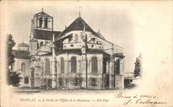 CPA Vezelay L abside de L Eglise de la Madeleine