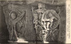 CPA Vezelay Basilique de la Madeleine Chapiteau du Cinqutieme Pilier de vla Narthex