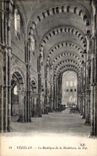 CPA Vezelay La Basilique de la Madeleine La Nef