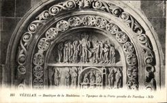CPA Vezelay Basilique de la Madeleine Tympan de la Porte Gauche du Narthex 