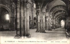 CPA Vezelay Basilique de la Madeleince 