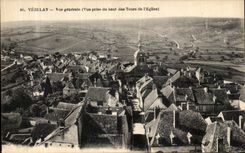 CPA Vezelay Vue Generale vue prise du haut des tours de l eglise 