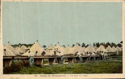 VINTAGE POSTCARD Camp of Mourmelon One washes his Militaria linen