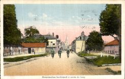 VINTAGE POSTCARD Mourmelon the Large one and entry of the Militaria Camp