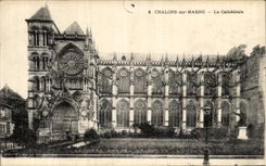 VINTAGE POSTCARD Trawl nets S the Marne the Cathedral