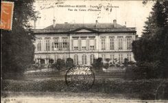 VINTAGE POSTCARD Trawl nets On the Marne Frontage of the Prefecture Seen of the Race D Ornesson