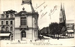 VINTAGE POSTCARD Trawl nets On the Marne the Museum and L Notre Dame Church