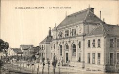 VINTAGE POSTCARD Trawl nets On the Marne Law courts