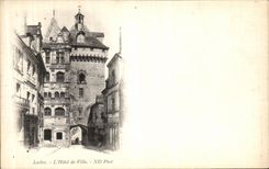 VINTAGE POSTCARD Loaches L Town hall