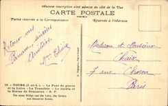 CPA Tours Le Pont de Plerre et la Loire La Tranchee Le jardin et la statue de Descartes