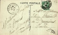 CPA Tours Le Dame de la Basilique St Martin Et Vue Generale vers l Hotel de ville 