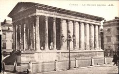 CPA Nimes La Maison Carres