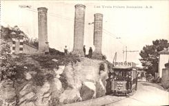 CPA Nimes Les Trois Piliers Romains Tramway Picon 