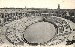 CPA Nimes Vue Interieure des