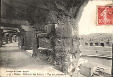 CPA Nimes Interieur des Arenes Vue de Promenoir 
