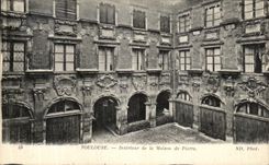 CPA Toulouse Interieur de la Maison De Pierre 