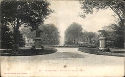 CPA Toulouse Entree De Grand Rond