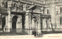 CPA Toulouse Basilique St Sernin Portes Bachelier et Miegeville