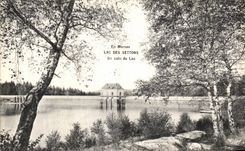 VINTAGE POSTCARD In Morvan Lake Of Settons N corner of the lake