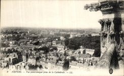 Opinion panoramica de Nevers de la POSTAL de la VENDIMIA tomada de la catedral