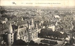 Dimension de la opinion panoramica de Nevers de la POSTAL de la VENDIMIA del paladar ducal