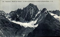 CPA Le Dauphine Massif du Pelvoux La Barre des Ecrins et la Vallee de Bonne Pierre