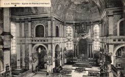 St Pedro de la iglesia de Nevers de la POSTAL de la VENDIMIA