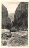 CPA La Routes des Alpes dans les Gorges du Guil Vallee du Queyras Haut Dauphine