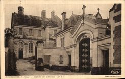 CPA Bourgueil Entree de l Abbaye 