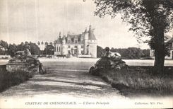 POSTAL de la VENDIMIA el castillo de Chenonceaux L entrada principal