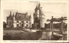 La POSTAL de la VENDIMIA el castillo De Chenonceaux el ataque frontal la torre de las marcas y el Levis tiende un puente sobre