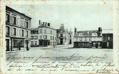 POSTAL Neuilly de la VENDIMIA en mercado de los lugares de Thelle