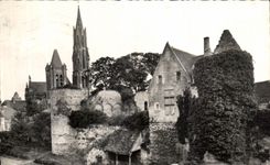 CPSM Senlis ruins of the castle and the cathedral