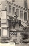 CPA Pierrefonds Le Chateau Statue du Duc d orleans 