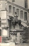 CPA Pierrefonds Le Chateau Statue du duc d Orleans