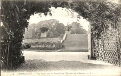 VINTAGE POSTCARD Compiegne Seen from under the Arbor and L Staircase of the Castle