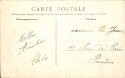 CPA Chateau De Chantilly Porte Michel Ange Cour d honneur