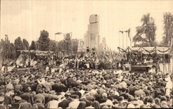 VINTAGE POSTCARD Lille Fiftieth anniversary of the international congers eucharistiquues Liegart Cardinal crowd and flags