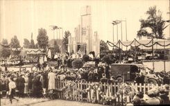 VINTAGE POSTCARD Lille Fiftieth anniversary of the international congers eucharistiquues Liegart Cardinal the mass