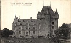 VINTAGE POSTCARD the Castle of Tremblay Vandenesse