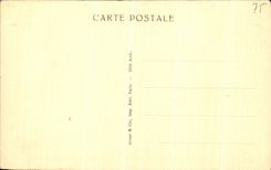 VINTAGE POSTCARD Paris Pin the fountain Of the Innocent ones