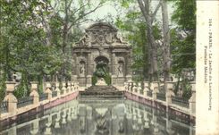 VINTAGE POSTCARD Paris Gardens of Luxembourg and Fontaine Medicis